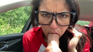 I Got Horny While Driving So I Stop To Fuck My Dildo In The Car For A Bit - porn video